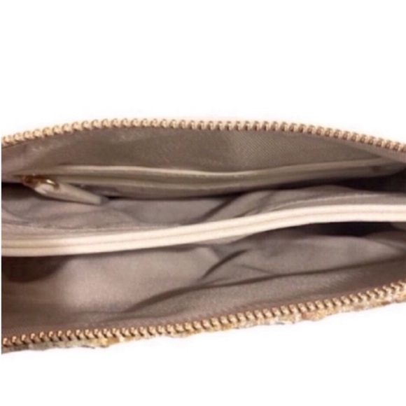 New LC Lauren Conrad Crossbody Bag - Picture 3 of 4